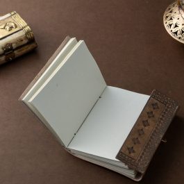 Handcrafted Small Leather Diary – Vintage Design with Stone